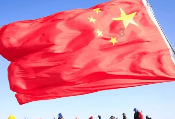 二米水深玉米会不会掉到水底？游戏画面